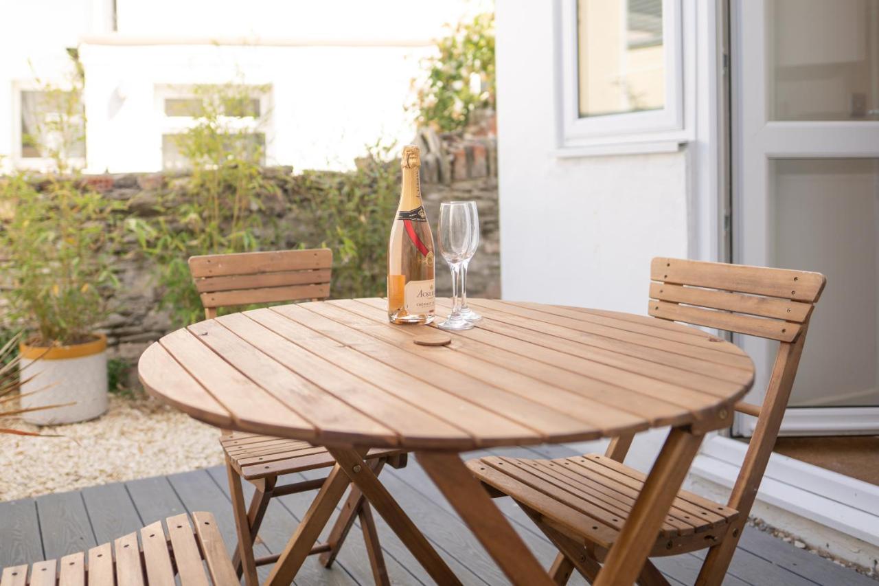 Highfield House - 1 Bed-sleeps 2-tjs20hh Ilfracombe